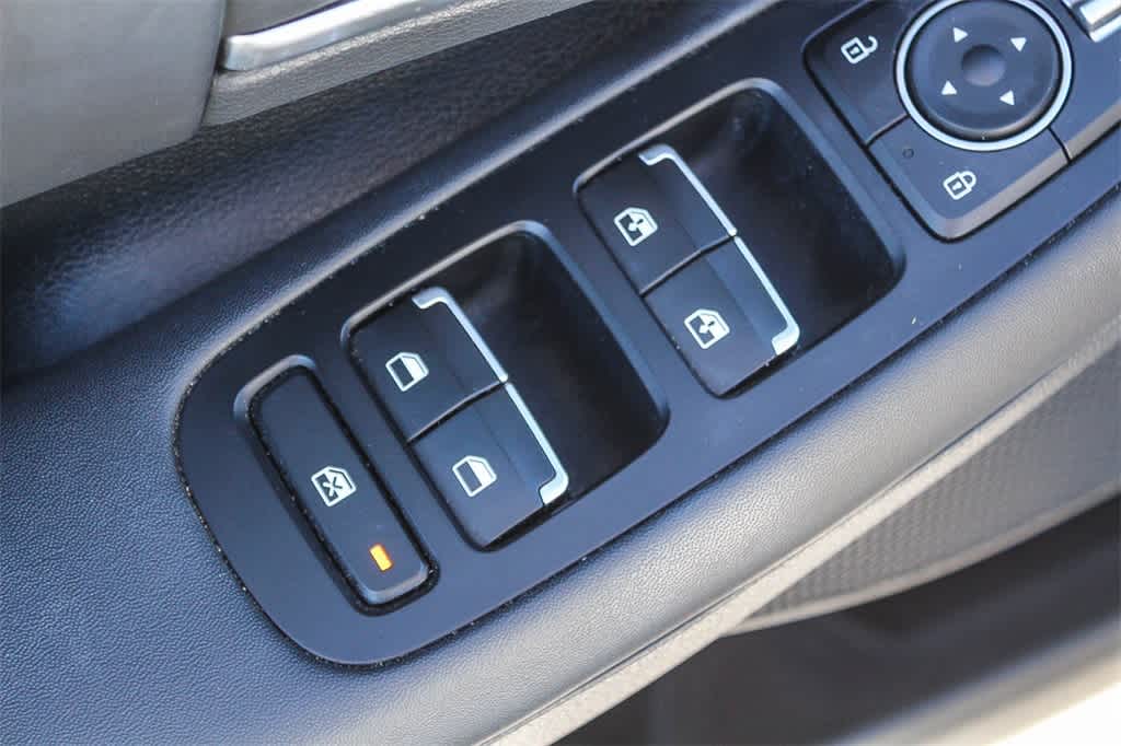 Thumbnail: 2022 Hyundai Sonata - 26