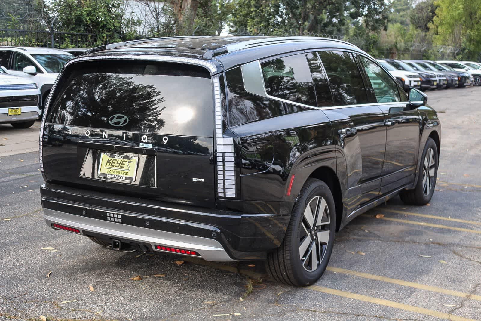 Thumbnail: 2026 Hyundai Ioniq - 4