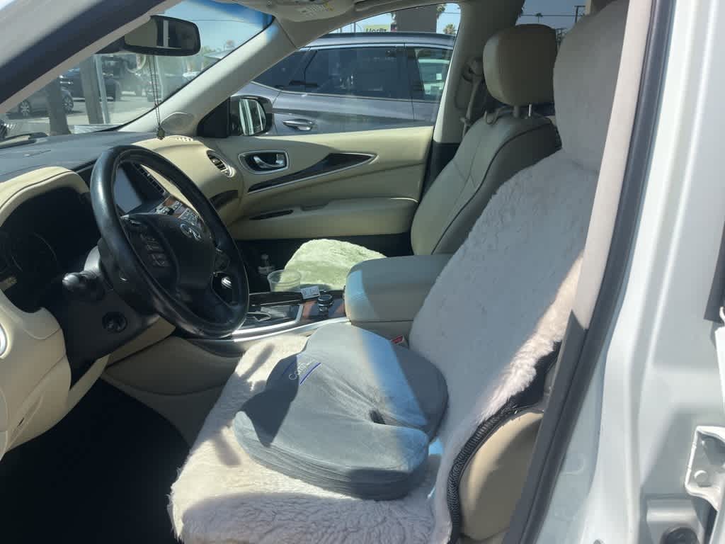 Thumbnail: 2016 INFINITI QX60 - 34