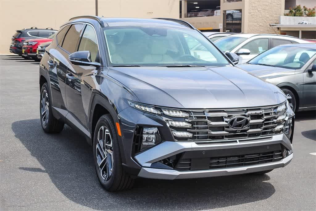 Thumbnail: 2025 Hyundai Tucson - 3