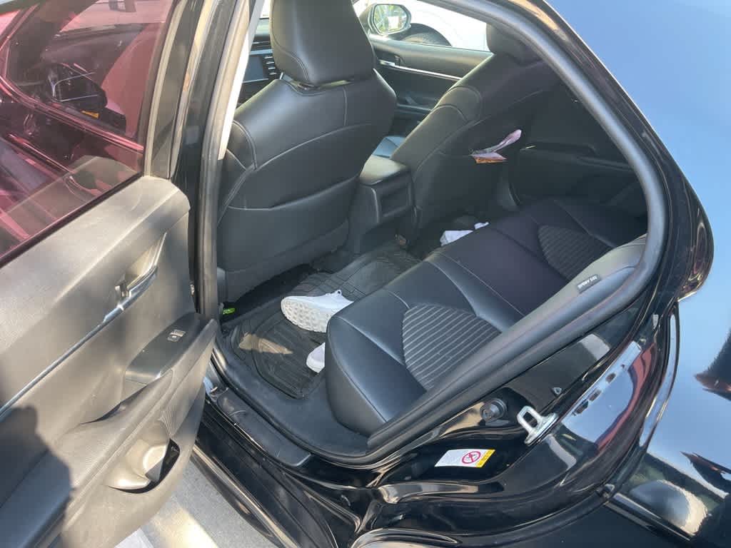 Thumbnail: 2018 Toyota Camry - 4