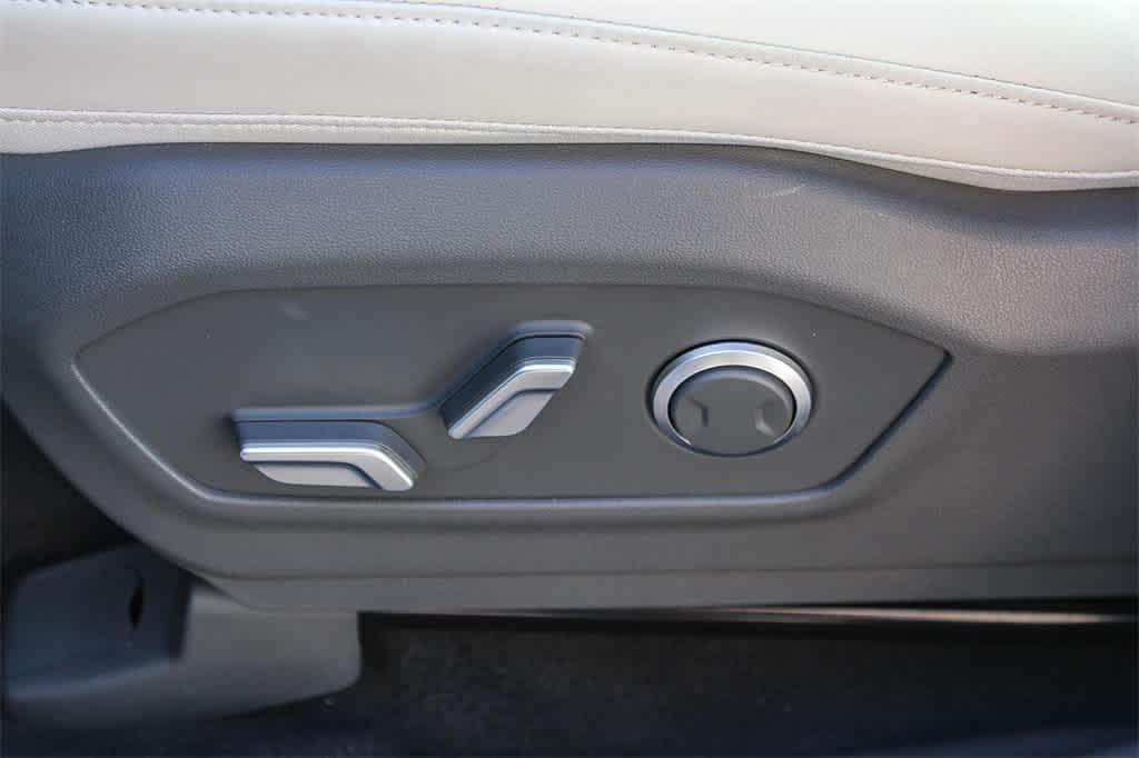 Thumbnail: 2026 Hyundai Santa Fe - 22