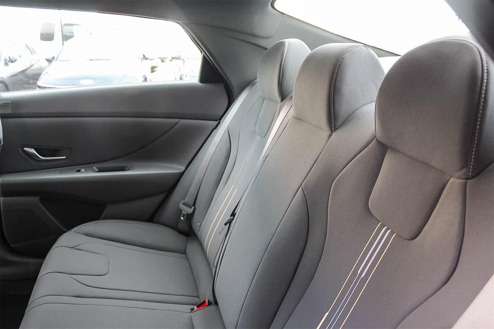 Thumbnail: 2026 Hyundai Elantra - 26