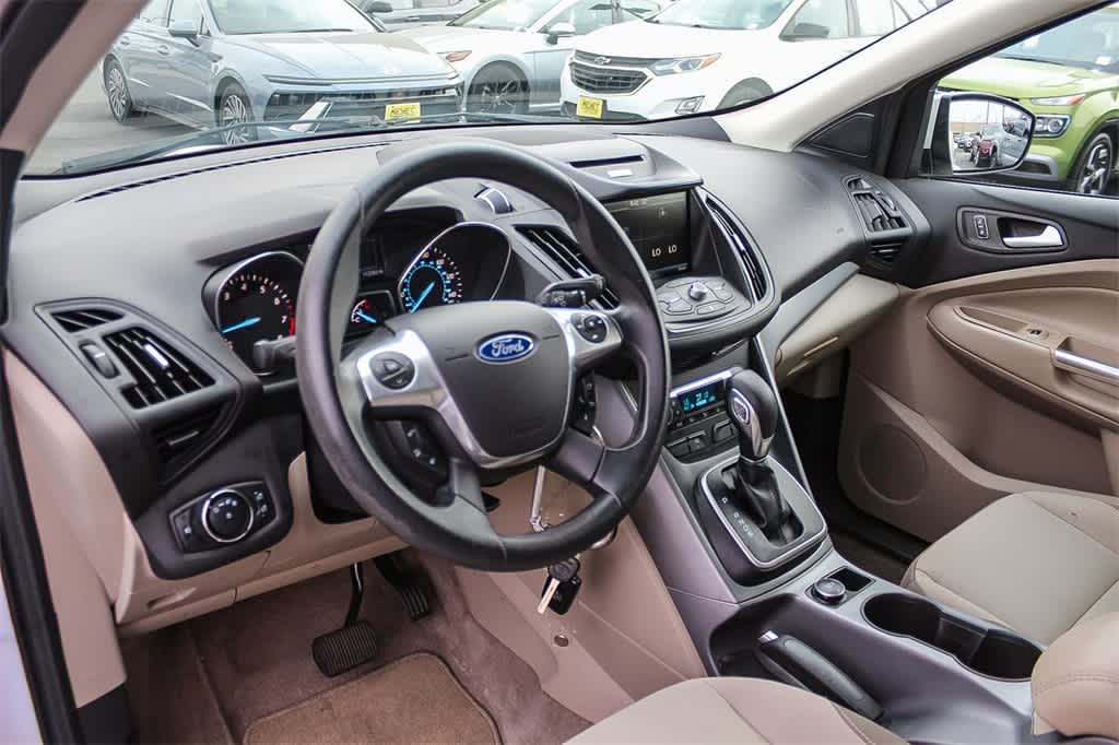 Thumbnail: 2014 Ford Escape - 17