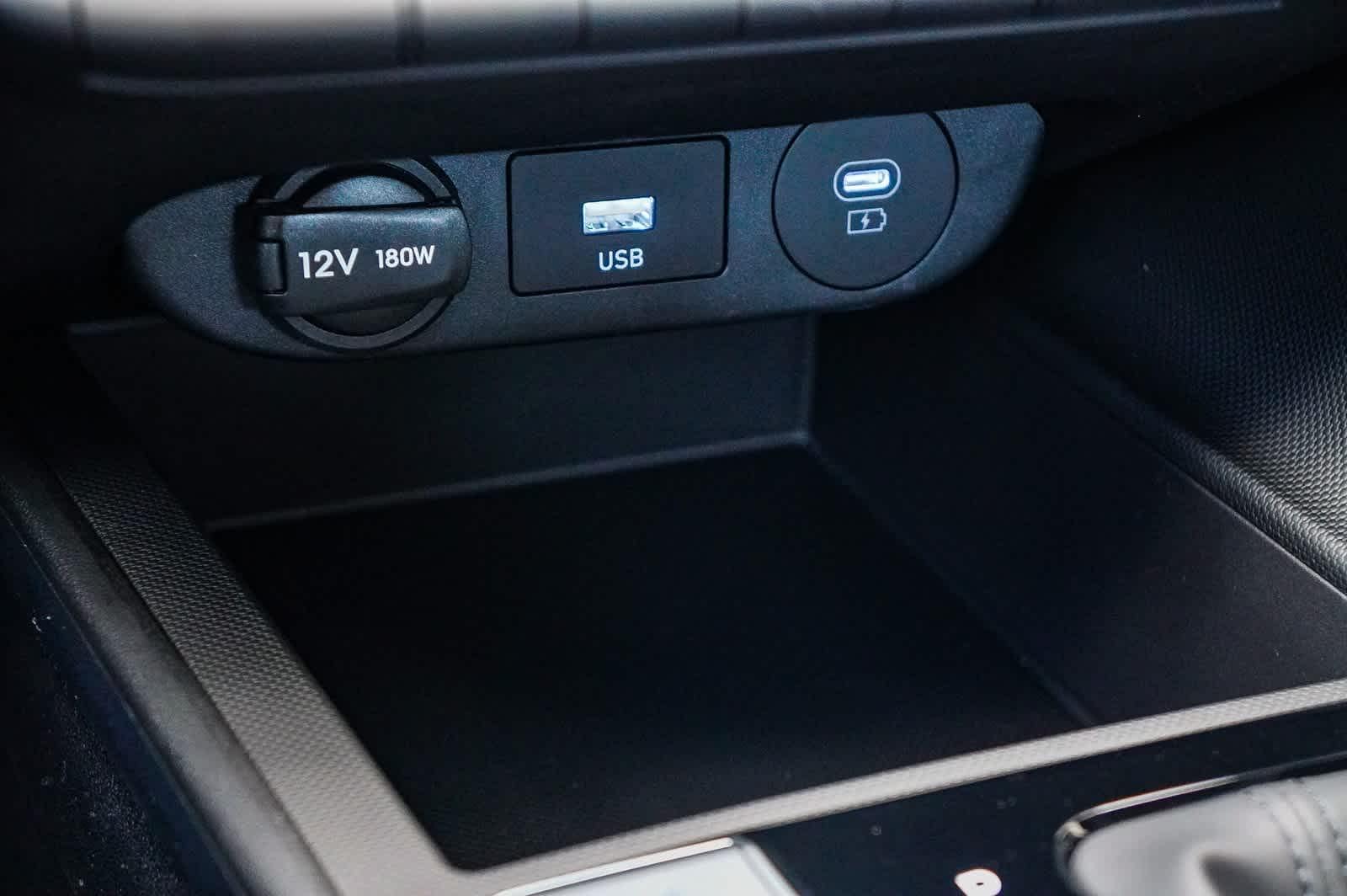 Thumbnail: 2025 Hyundai Elantra - 29