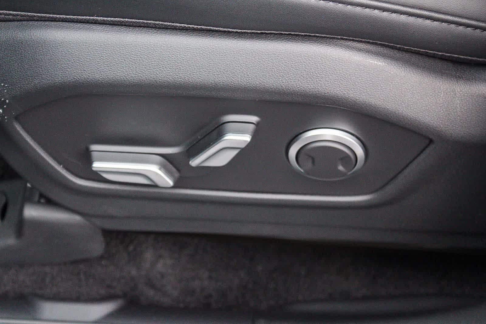 Thumbnail: 2026 Hyundai Santa Fe - 28