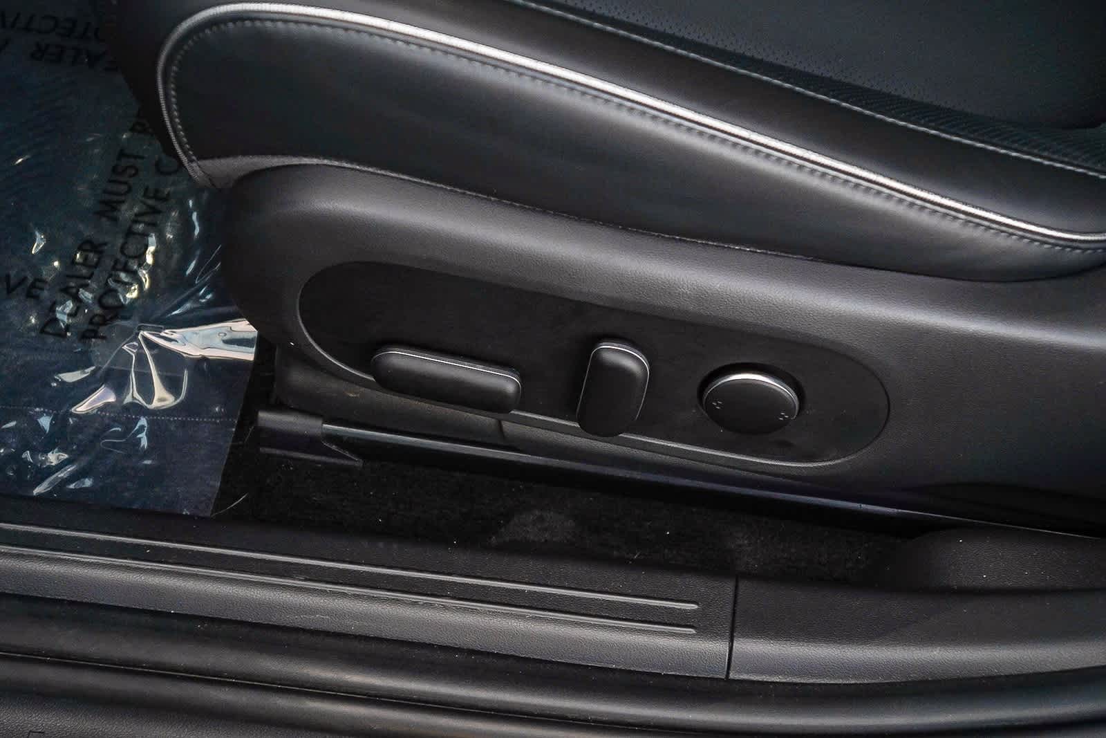 Thumbnail: 2022 Hyundai Ioniq 5 - 28