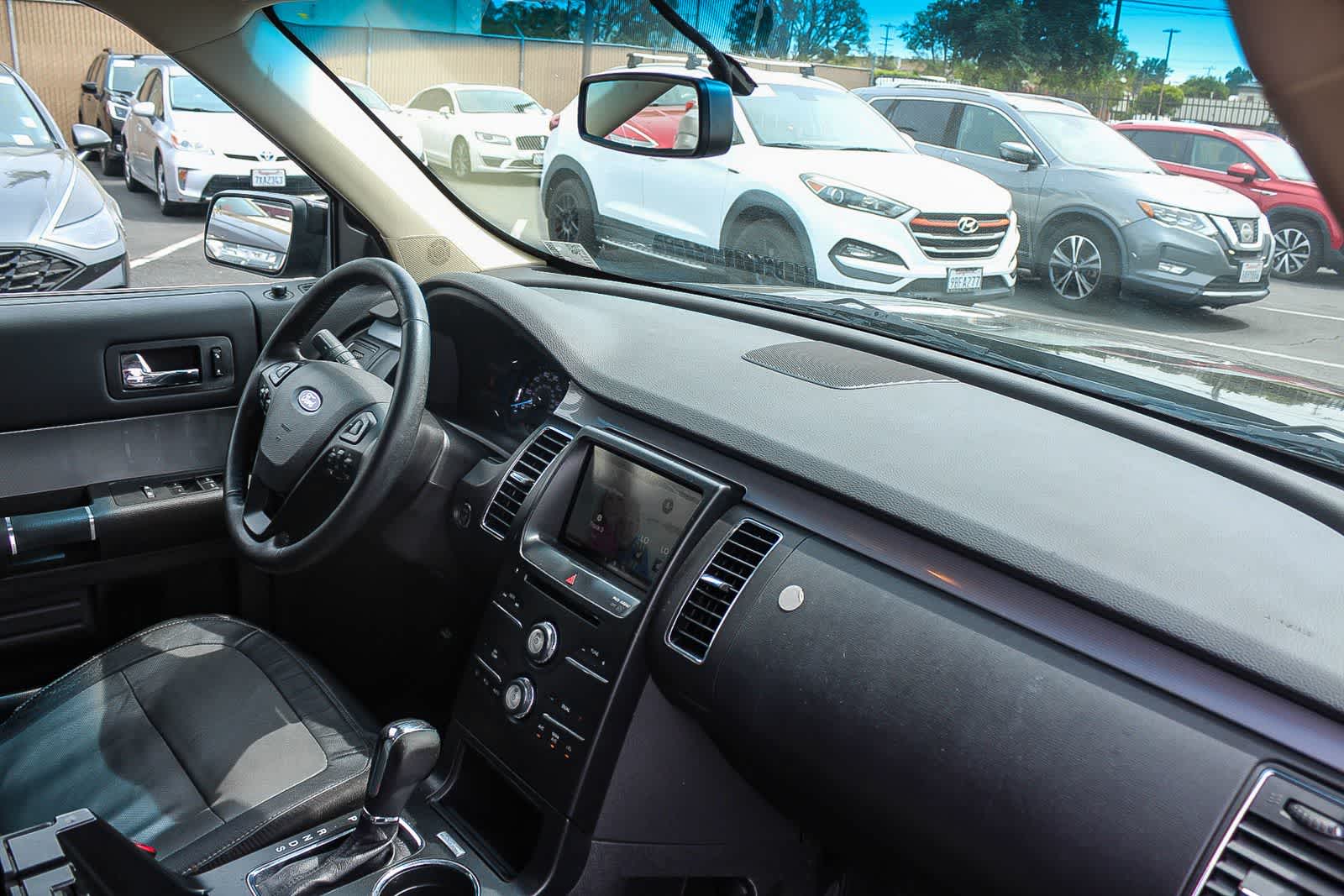 Thumbnail: 2015 Ford Flex - 23