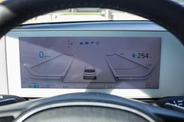 Thumbnail: 2024 Hyundai Ioniq 5 - 22