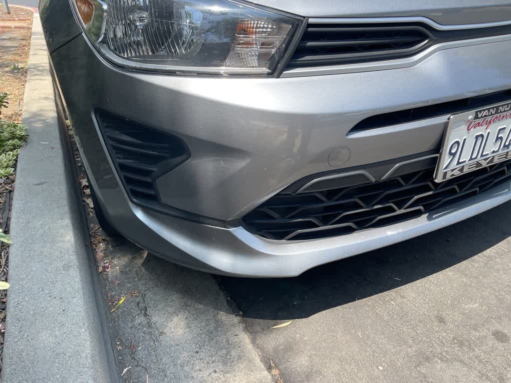 Thumbnail: 2021 Kia Rio - 16
