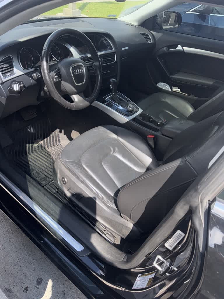 Thumbnail: 2011 Audi A5 - 2