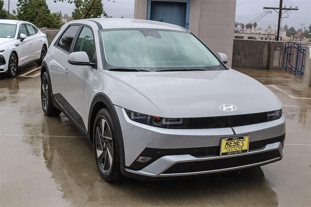 Thumbnail: 2026 Hyundai Ioniq 5 - 3