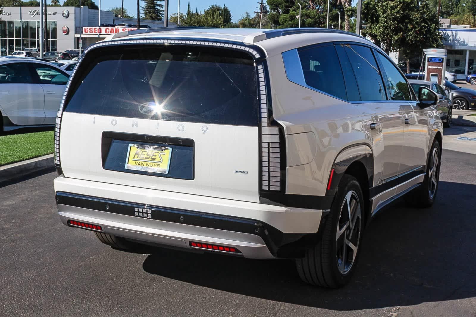 Thumbnail: 2026 Hyundai Ioniq - 4