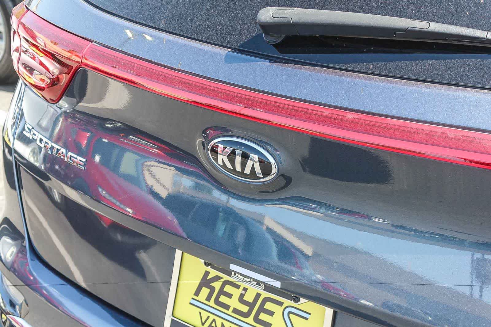 Thumbnail: 2020 Kia Sportage - 11
