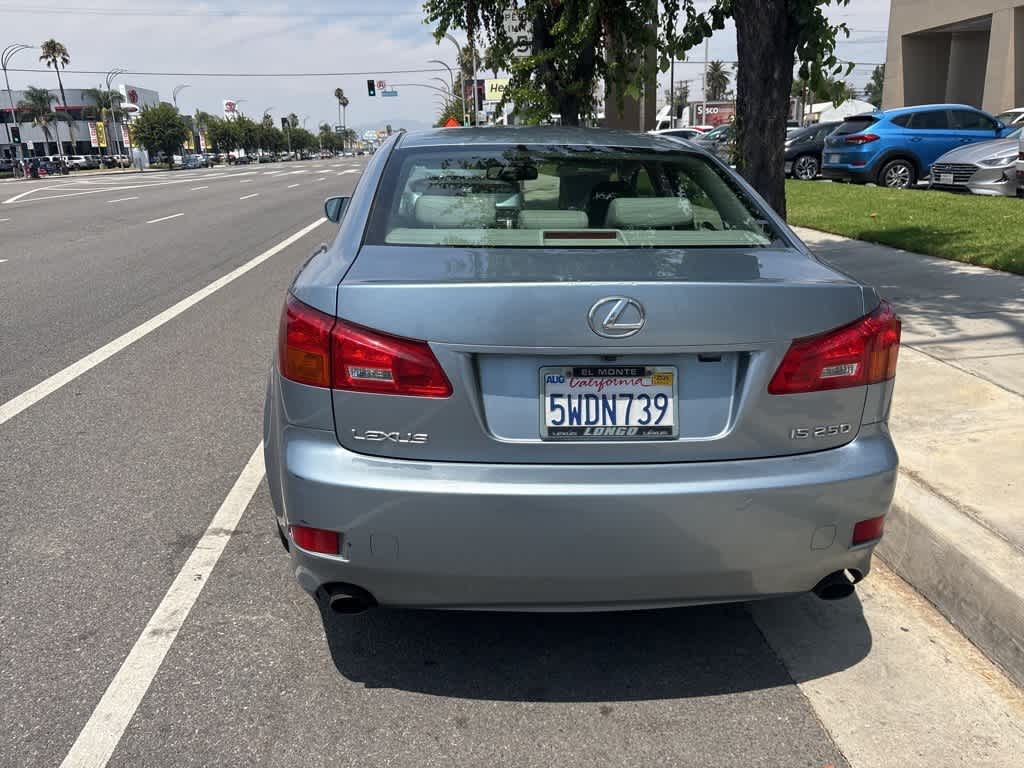 Thumbnail: 2006 Lexus IS - 4