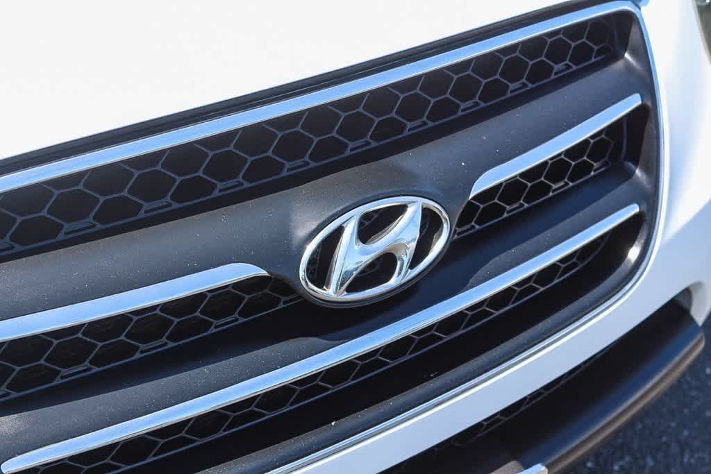 Thumbnail: 2009 Hyundai Santa Fe - 11