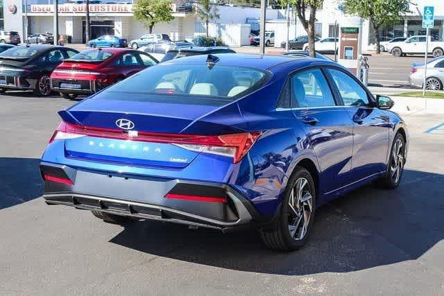 Thumbnail: 2025 Hyundai Elantra - 4