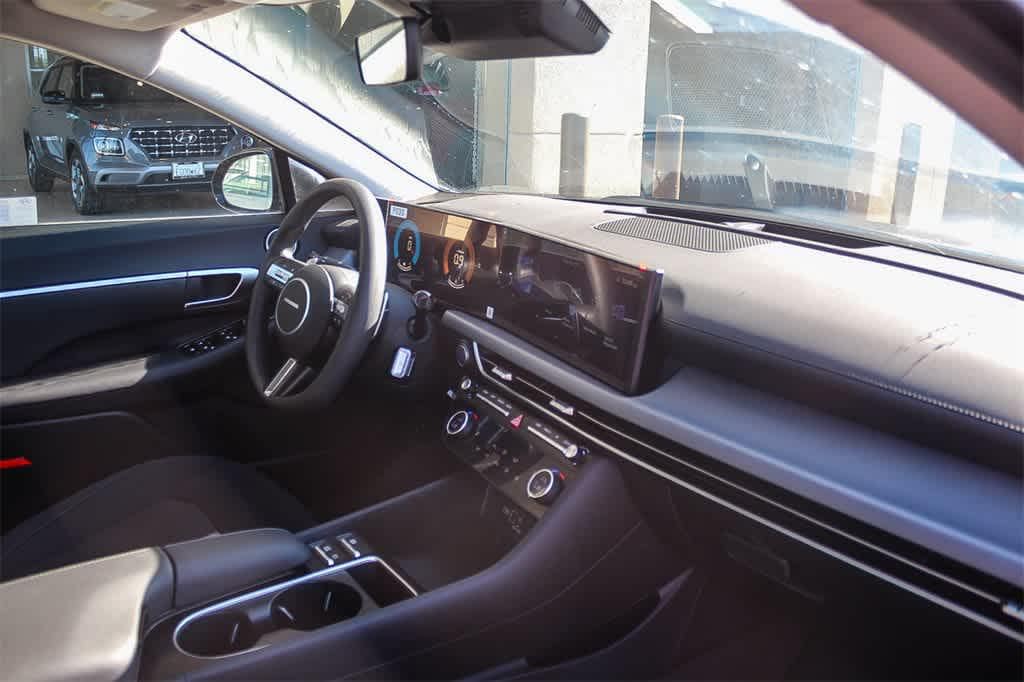 Thumbnail: 2025 Hyundai Sonata - 22