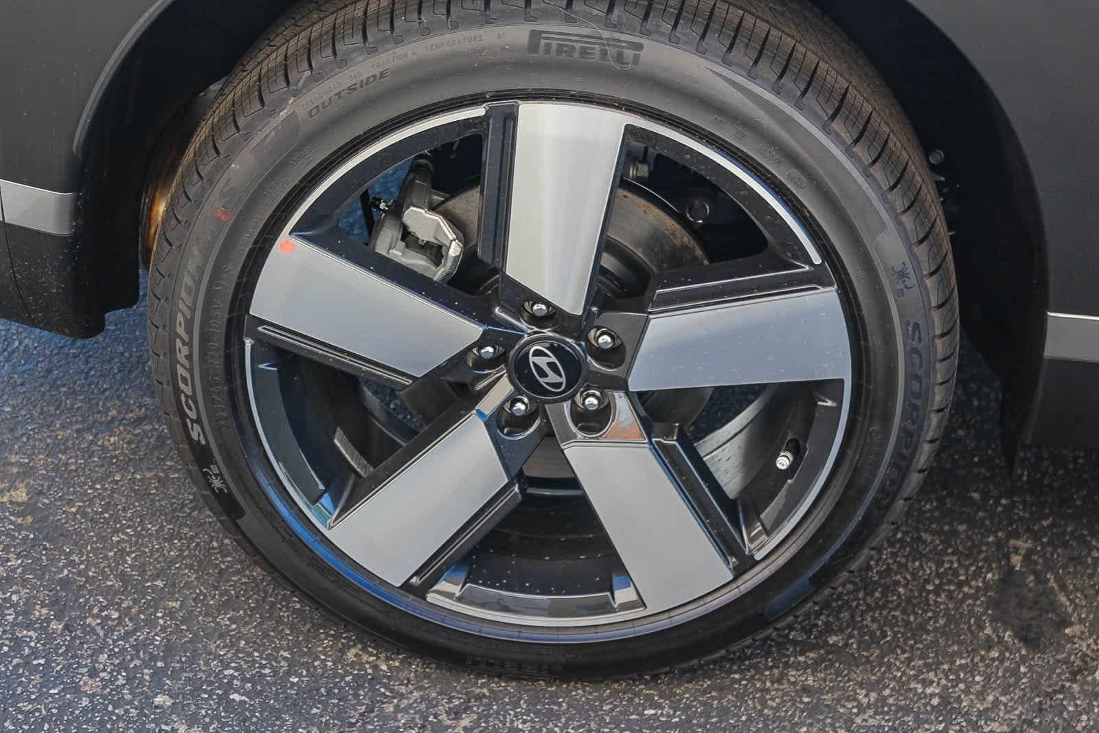 Thumbnail: 2026 Hyundai Santa Fe - 9