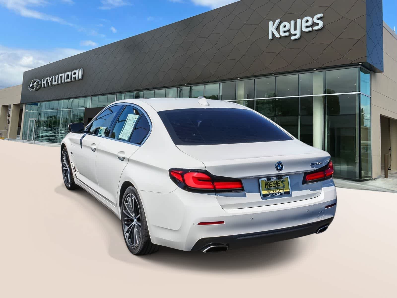 Thumbnail: 2023 BMW 5 Series - 7