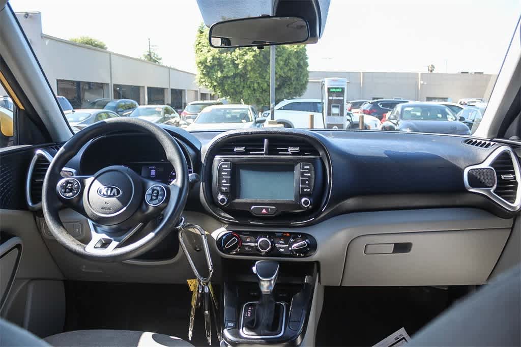 Thumbnail: 2020 Kia Soul - 12
