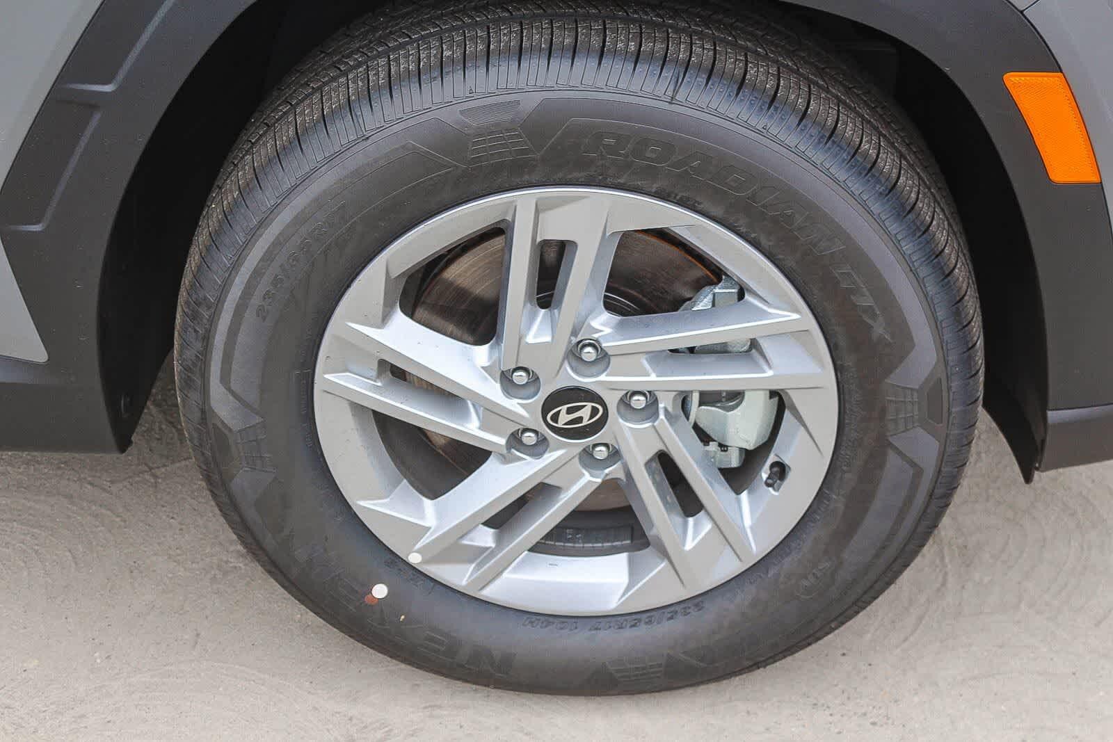 Thumbnail: 2026 Hyundai Tucson - 13