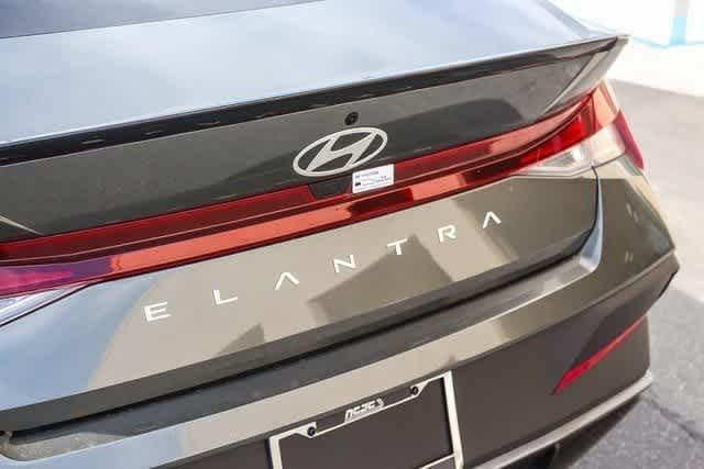 Thumbnail: 2025 Hyundai Elantra - 12