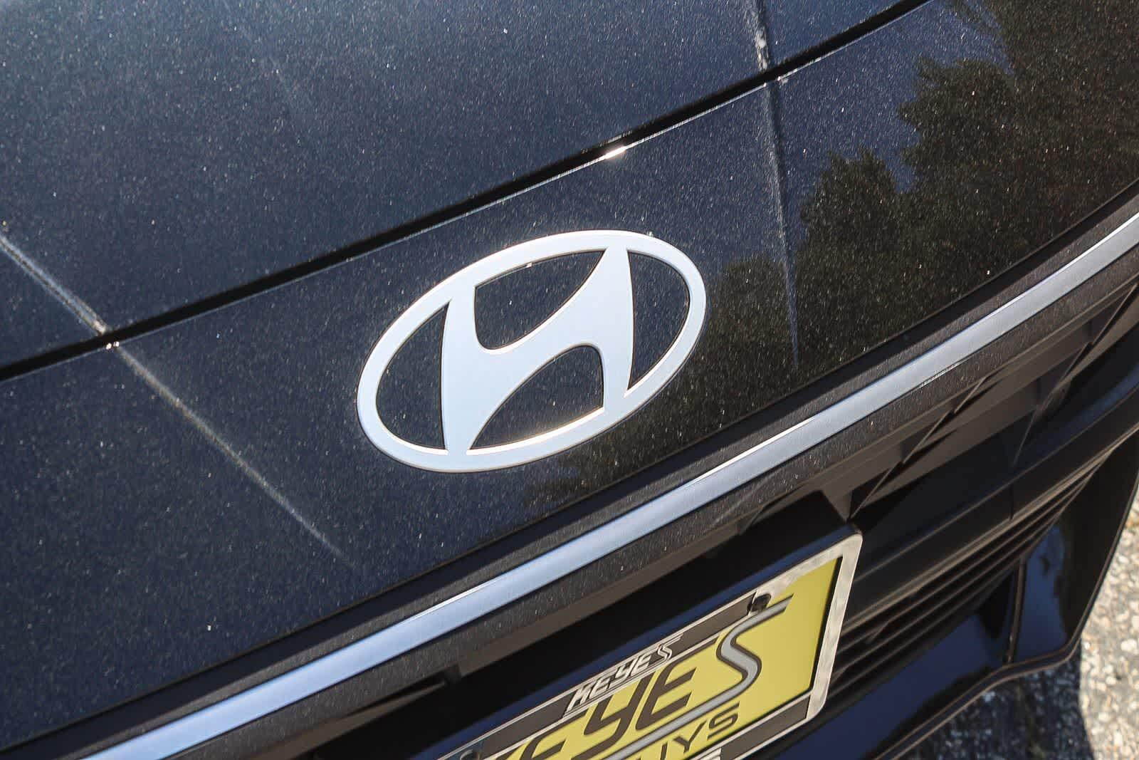 Thumbnail: 2026 Hyundai Elantra - 14