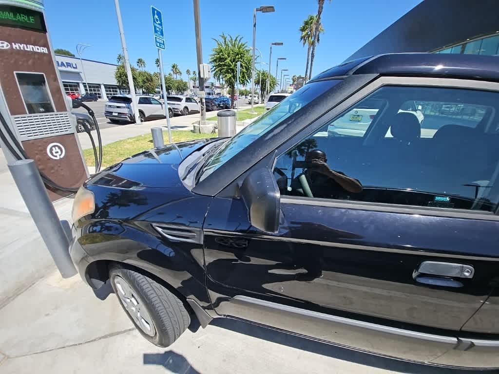 Thumbnail: 2010 Kia Soul - 19