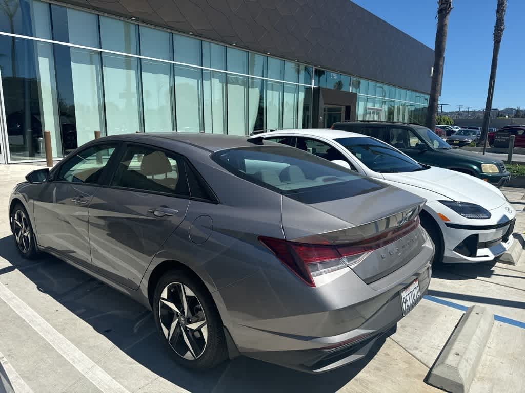 Thumbnail: 2023 Hyundai Elantra - 7