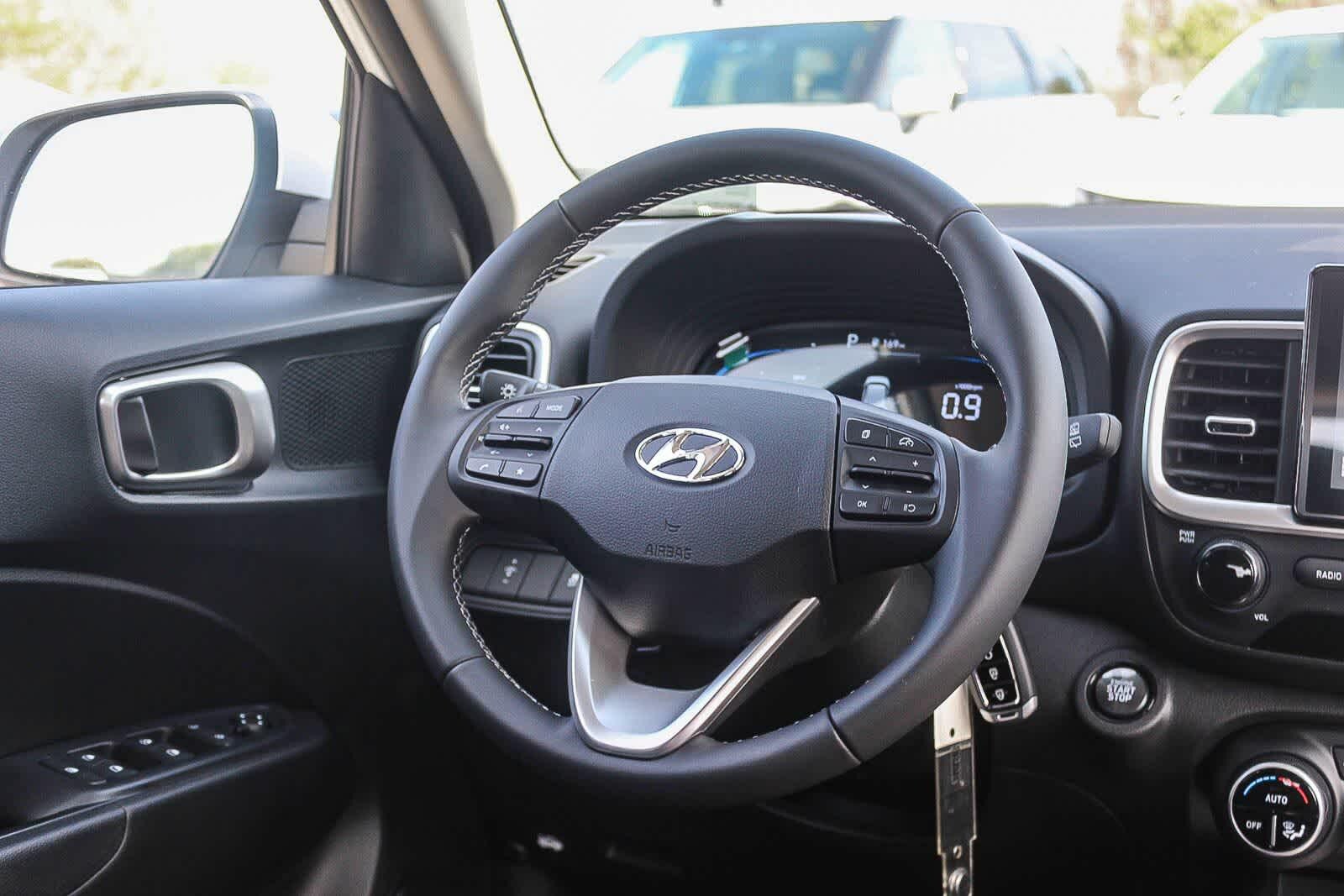 Thumbnail: 2026 Hyundai Venue - 21