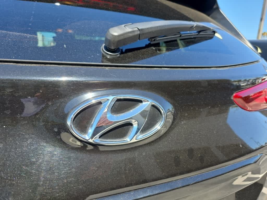 Thumbnail: 2021 Hyundai Kona - 18