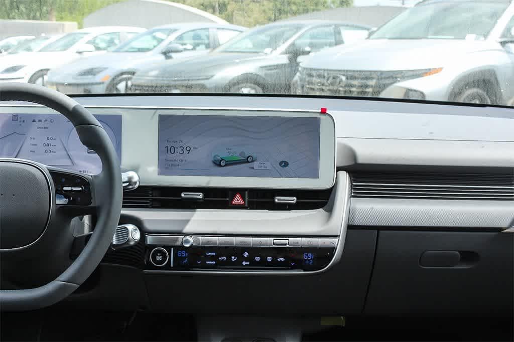 Thumbnail: 2024 Hyundai Ioniq 5 - 16