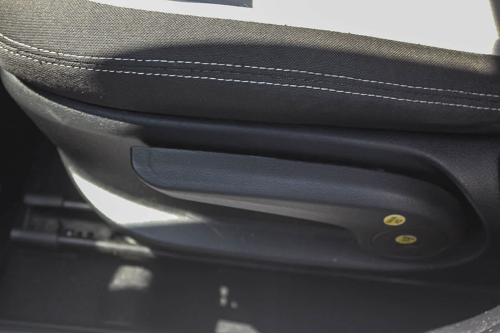 Thumbnail: 2020 Hyundai Venue - 27