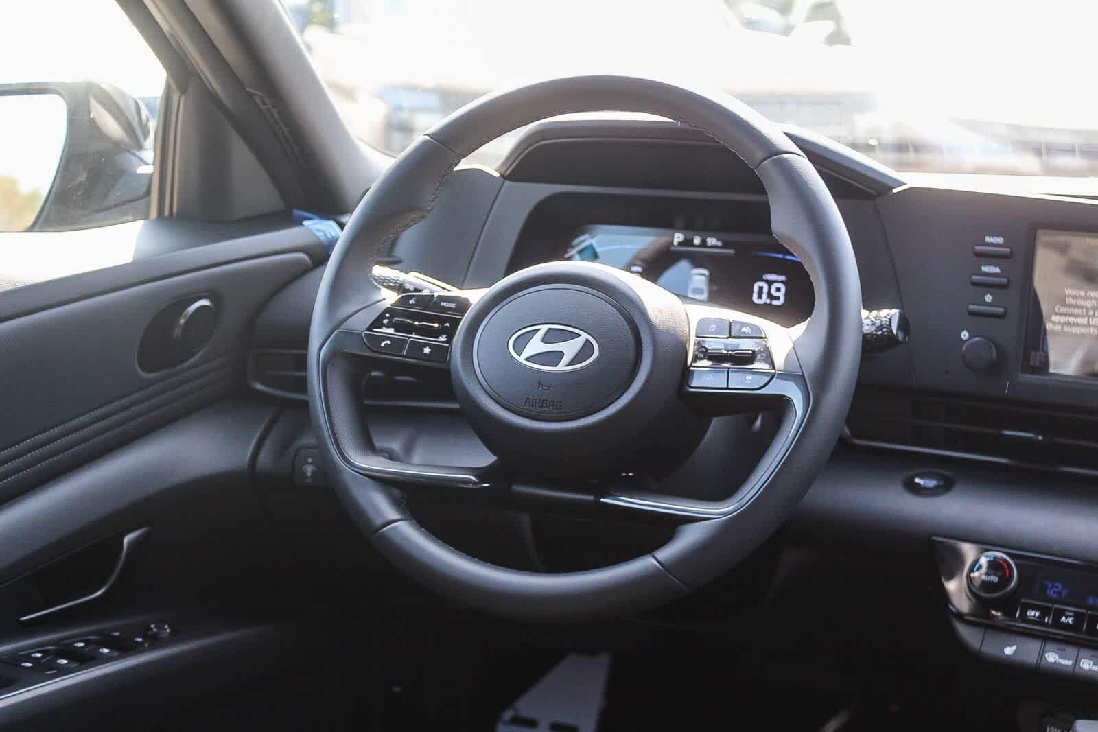 Thumbnail: 2026 Hyundai Elantra - 22