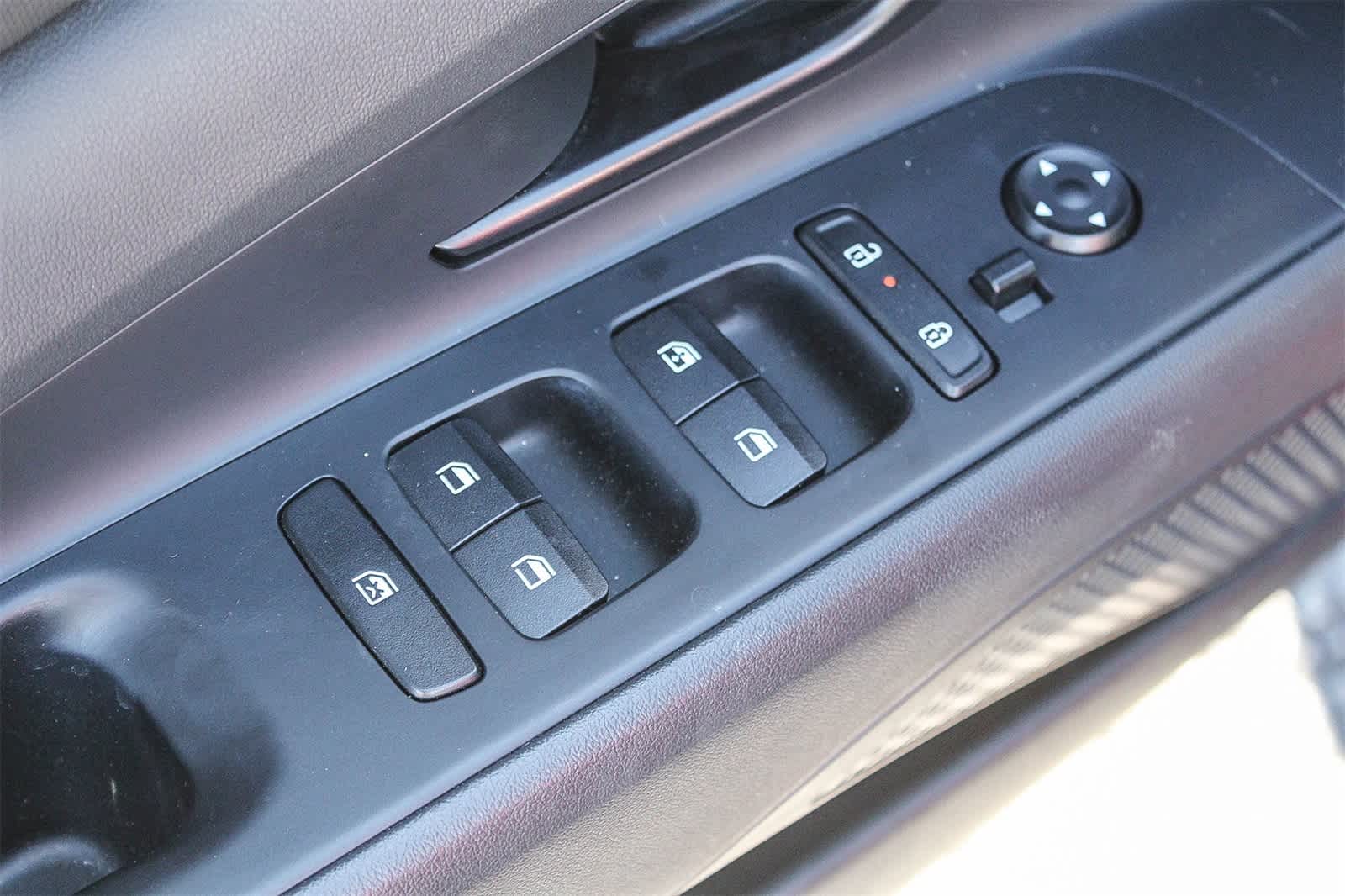 Thumbnail: 2025 Hyundai Elantra - 26