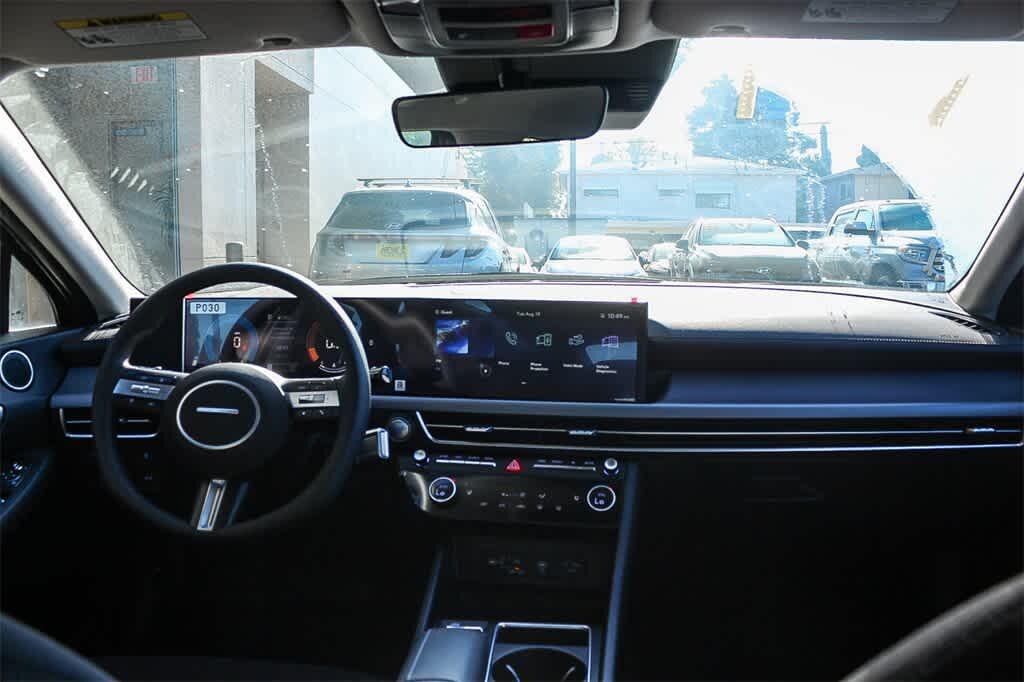 Thumbnail: 2025 Hyundai Sonata - 17