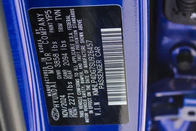 Thumbnail: 2025 Hyundai Elantra - 27