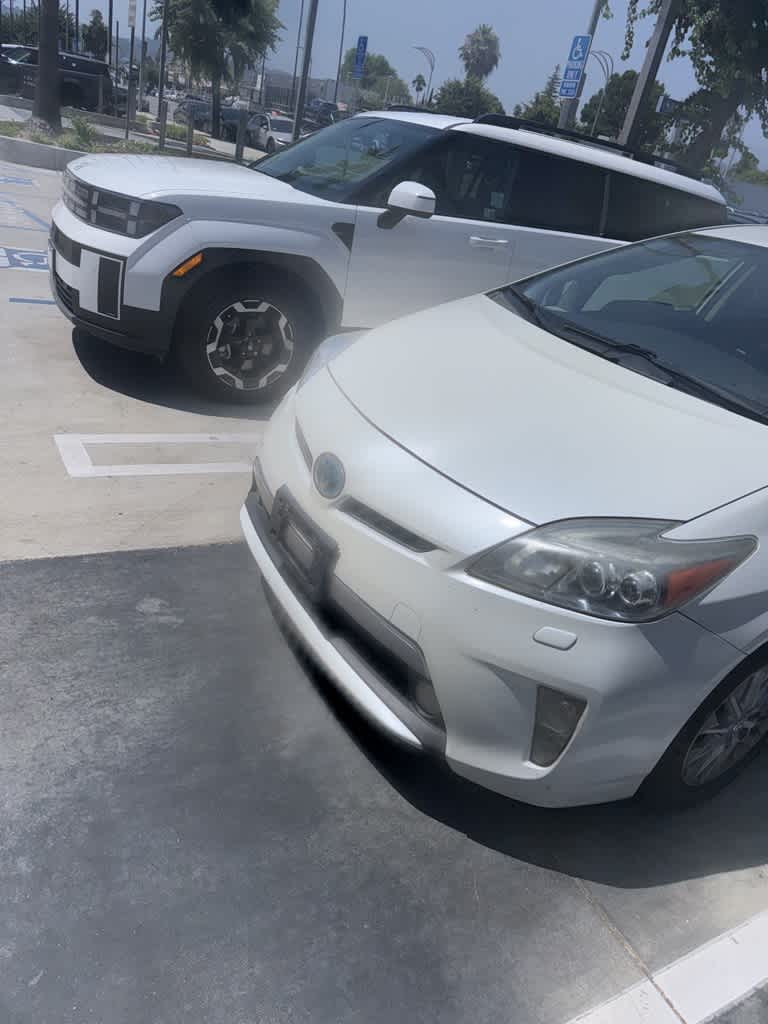 Thumbnail: 2012 Toyota Prius - 14