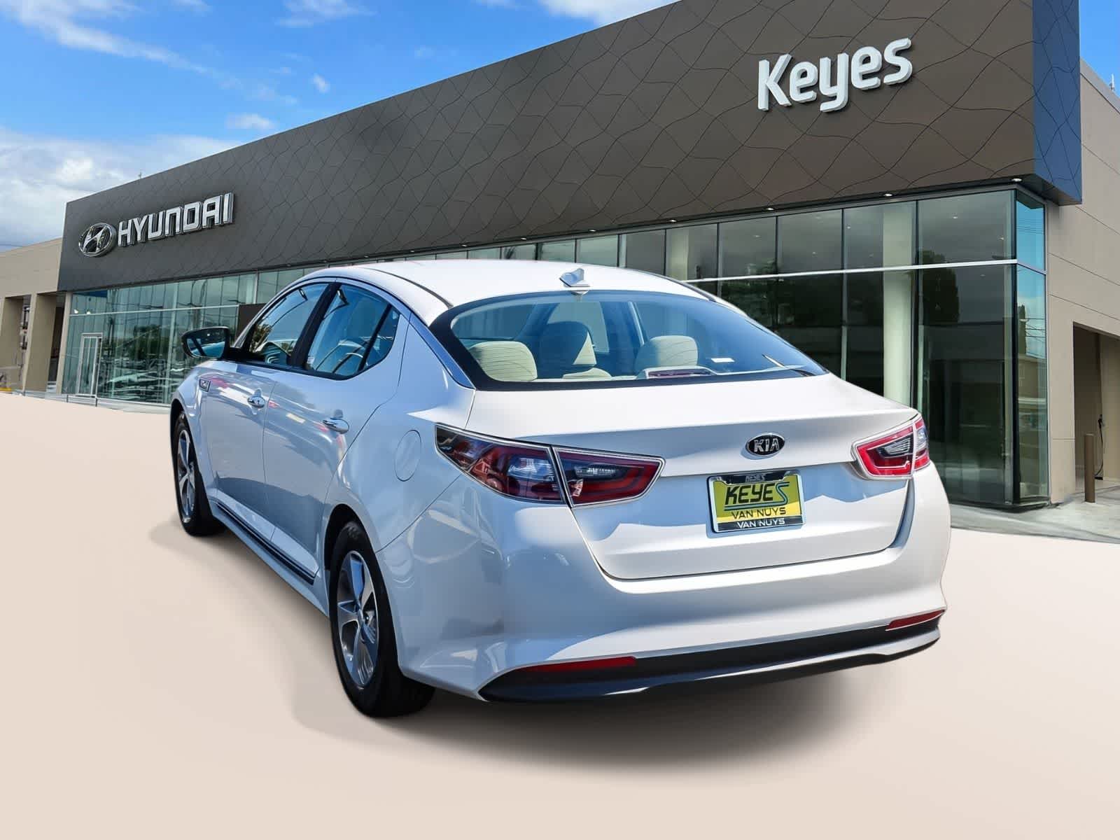 Thumbnail: 2015 Kia Optima - 6