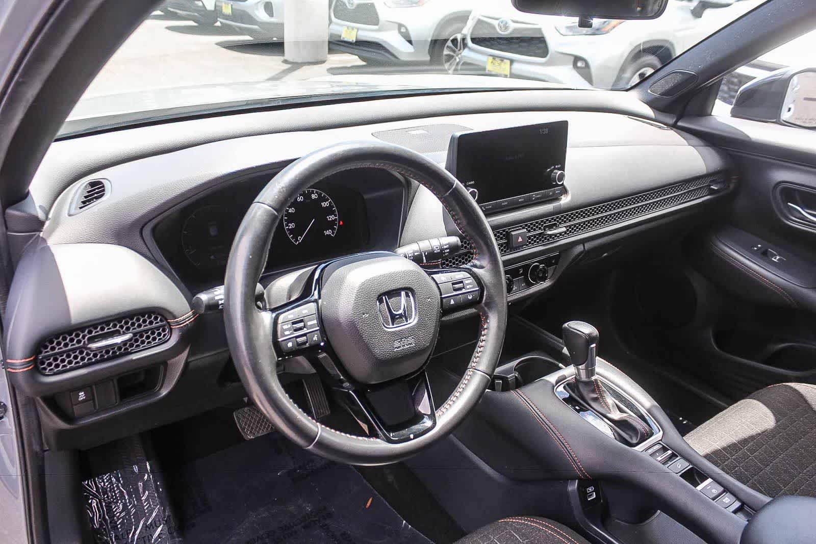 Thumbnail: 2023 Honda HR-V - 23