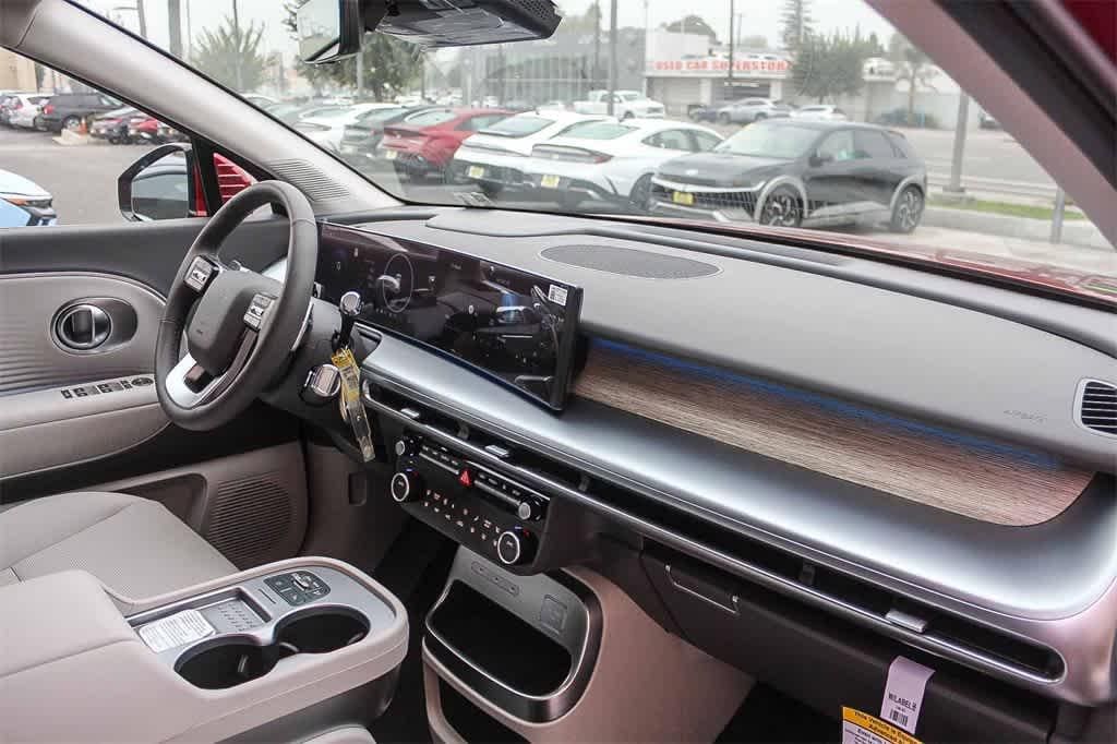 Thumbnail: 2026 Hyundai Ioniq - 22