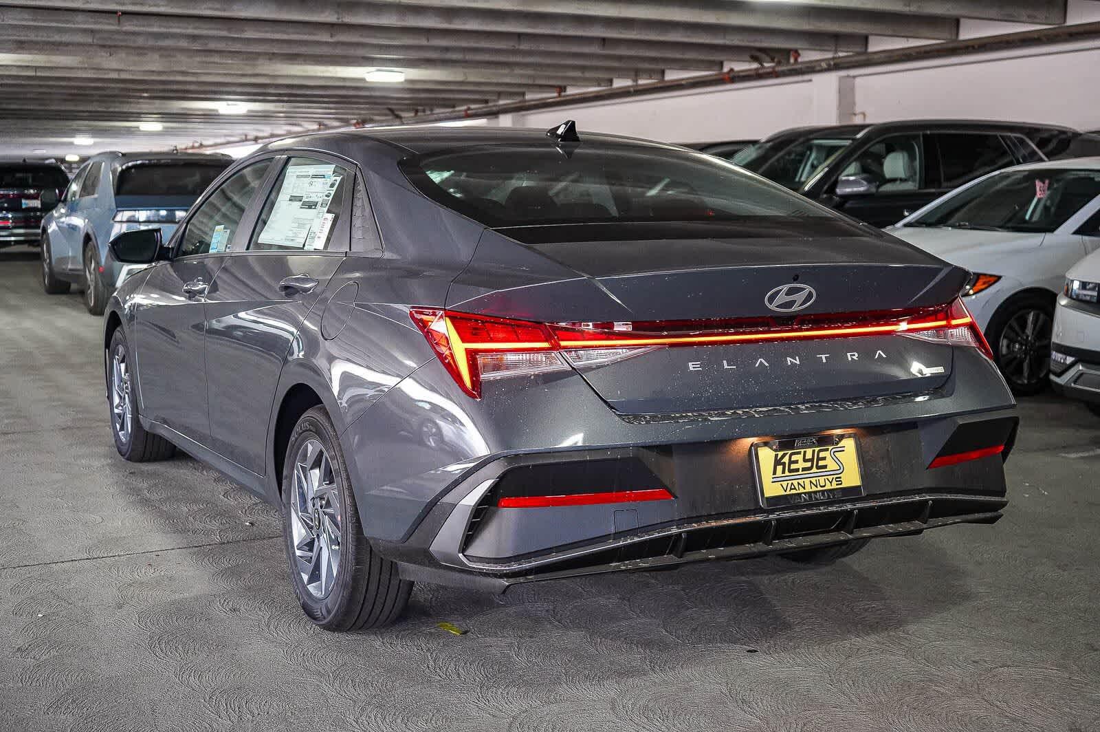 Thumbnail: 2026 Hyundai Elantra - 7