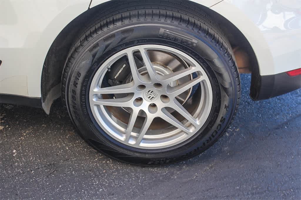 Thumbnail: 2019 Porsche Macan - 8