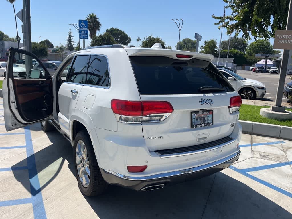 Thumbnail: 2015 Jeep Grand Cherokee - 4