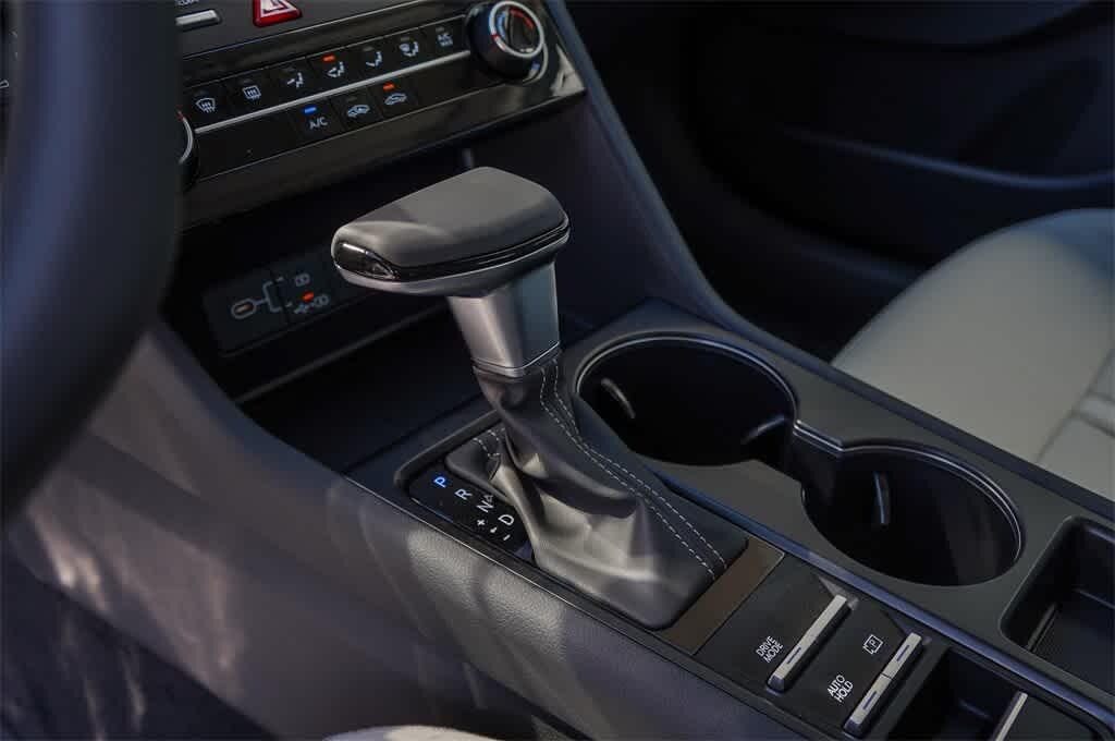 Thumbnail: 2025 Hyundai Sonata - 28