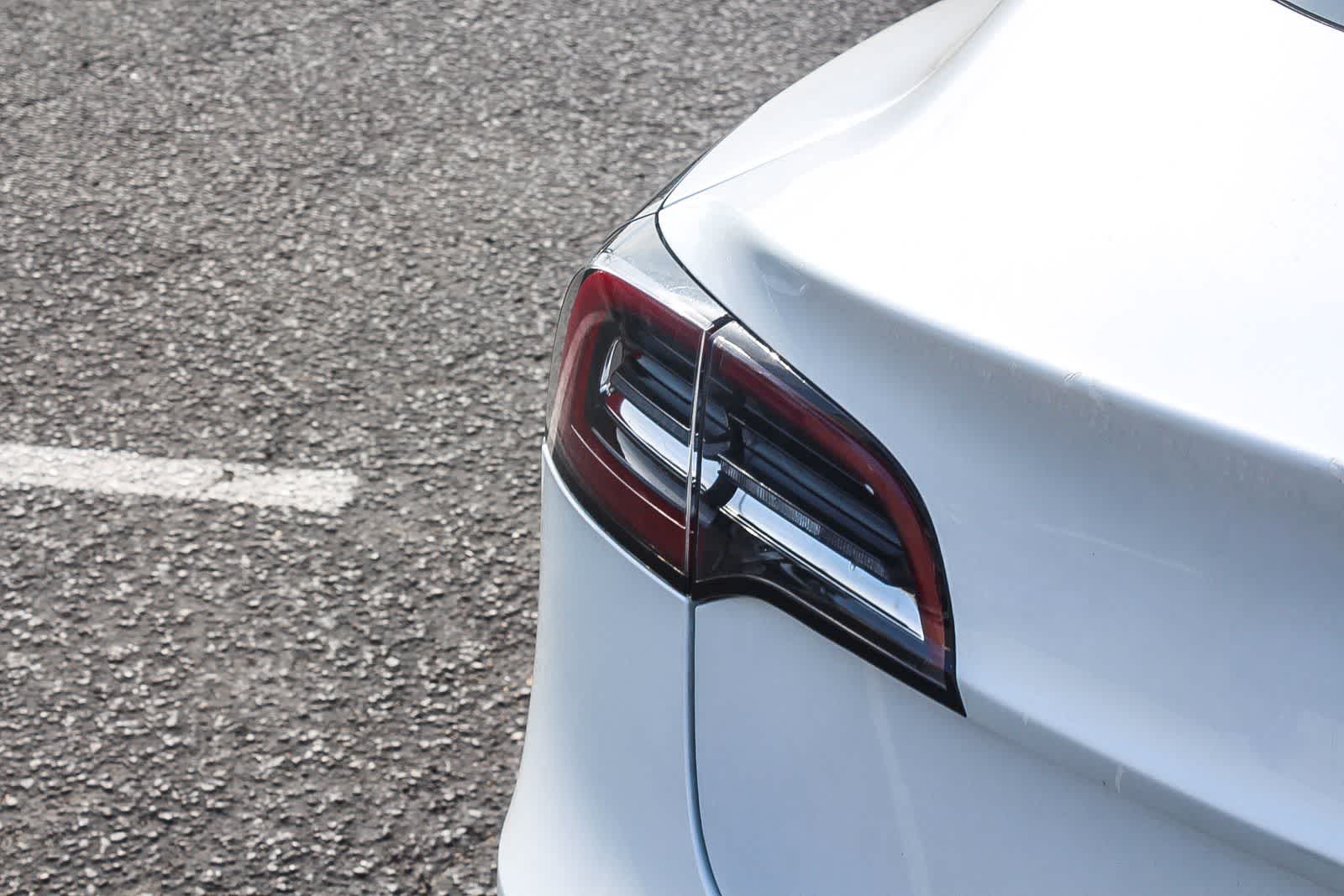 Thumbnail: 2020 Tesla Model 3 - 8