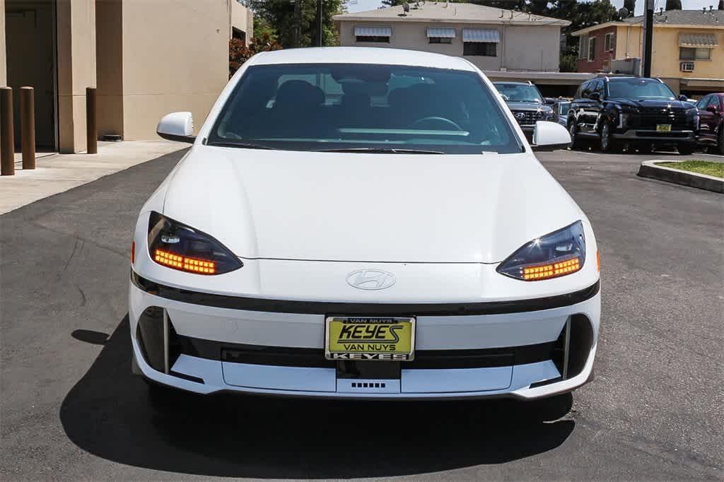 2025 Hyundai Ioniq 6 SE photo 2