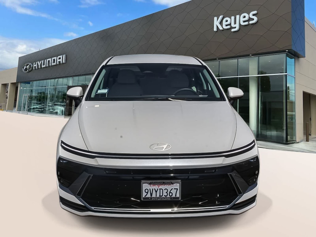 Used 2025 Hyundai Sonata SE Sedan