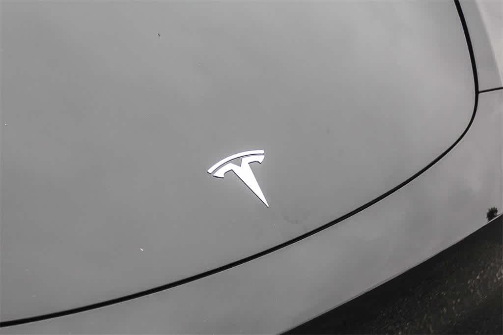 Thumbnail: 2021 Tesla Model Y - 11